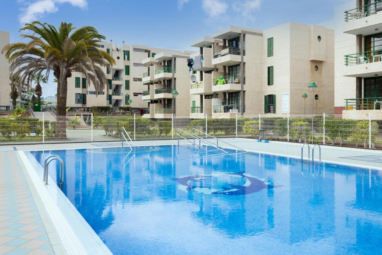 Classbnb - Three Spacious Apartments 150M From The Las Americas Promenade أرونا المظهر الخارجي الصورة