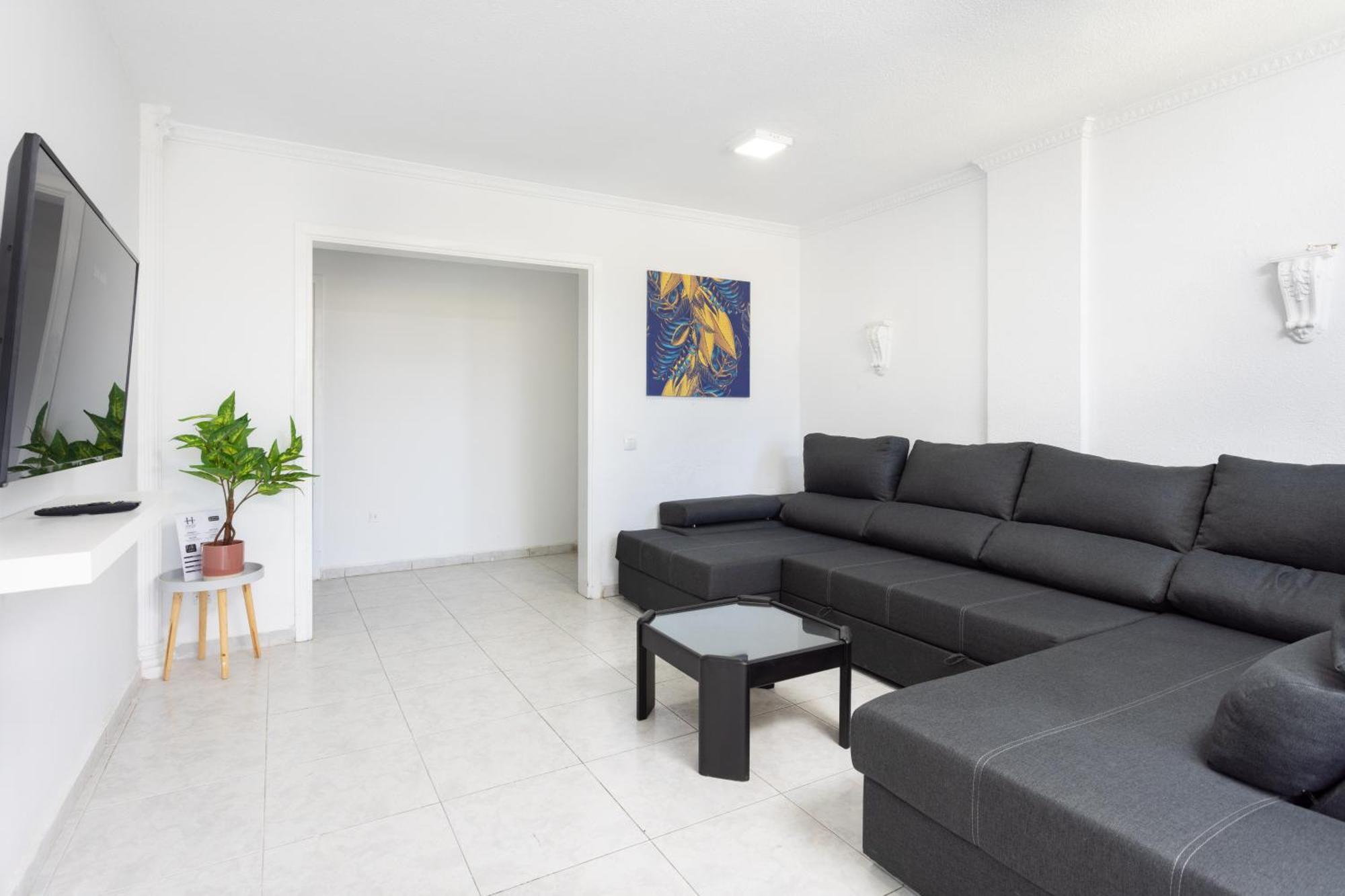 Classbnb - Three Spacious Apartments 150M From The Las Americas Promenade أرونا المظهر الخارجي الصورة